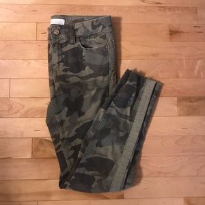 Zara camouflage pants with velvet stripe